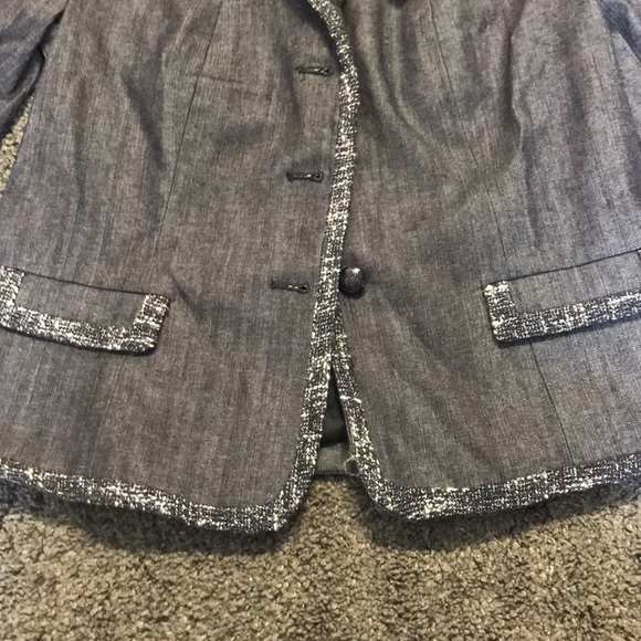 NWT Talbots Size 2P Petites Denim Jacket - Picture 4 of 5
